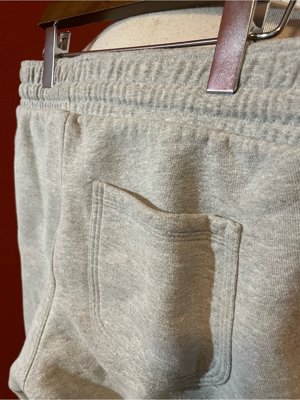 The Game Men’s Heather Gray Drawstring Lounge Comfort Sweatpants - Picture 4 of 5